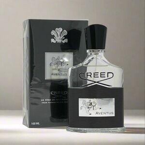 Creed Aventus Black and Silver Packaging